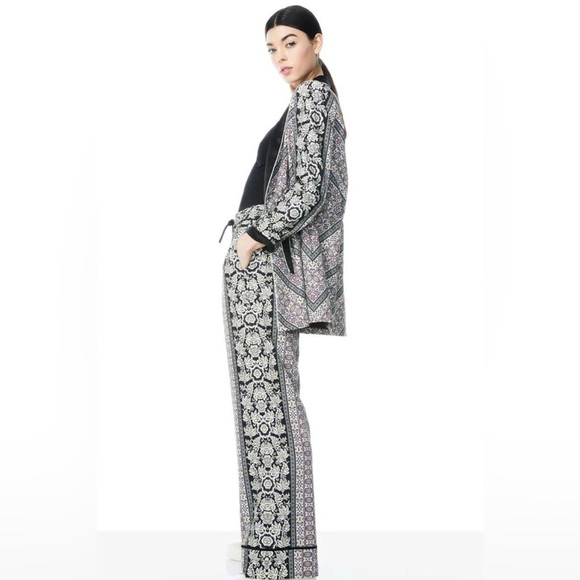 Brand New Alice + Olivia Lincoln Dream Piped Drawstring Blazer - Picture 8 of 12